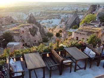 Takaev Cave House Hotel Ючхисар Екстериор снимка